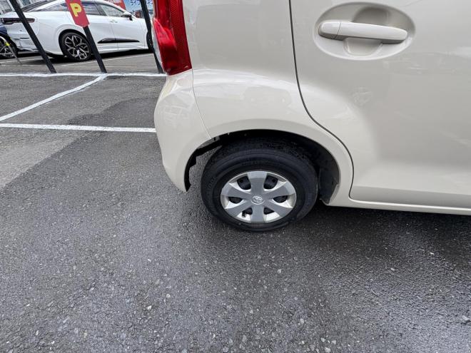 パッソPASSO 4WD X くつろぎ寒冷地仕様　フルセグナビ　スマートキー（スペアー有）　エンジンスターター　エンジンオイル交換　CVTF交換 4WD 1000 5Dr