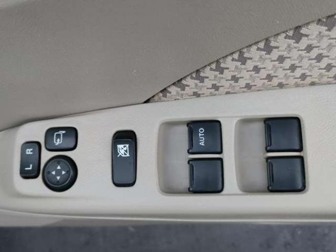 キャロルGS4 4WD　プッシュスタート　純正オーディオ(CD/ラジオ)　運転席側シートヒーター　スマートキー 660