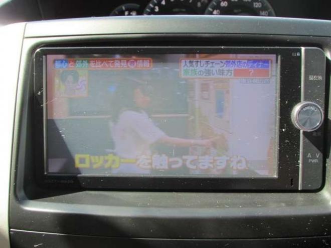 ノア2.0 X 4WD　両側パワースライドドア/フルセグTV/バックカメラ/フリップダウンモニター/2列目回転シート/スマートキー/ 2000