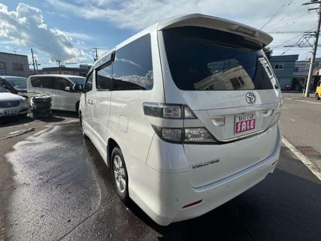 ヴェルファイア2.4 Z プラチナセレクション 4WD　両側パワースライドドア　HDDナビ　フルセグTV　バックモニター　プッシュスタート　横滑り防止装置　コーナーセンサー　パワーバックドア　純正アルミホイール　純正エンンジンスターター 2400