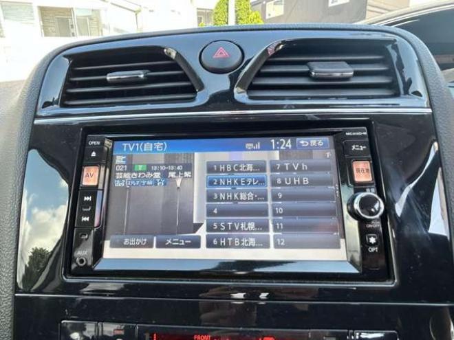 セレナ2.0 ハイウェイスター Vセレクション アンシャンテ セカンドスライドアップシート 4WD　 2000