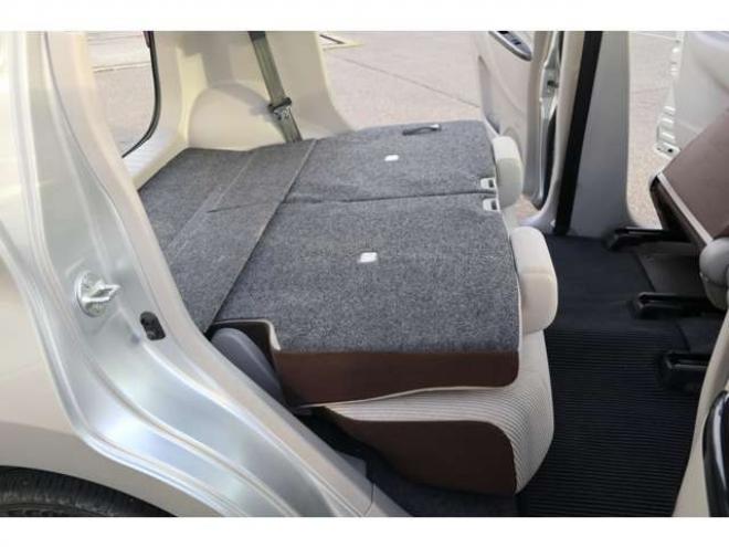 デイズS 4WD　CDプレイヤー　エマージェンシーブレーキ　運転席シートヒーター　踏み間違い衝突防止アシスト 660
