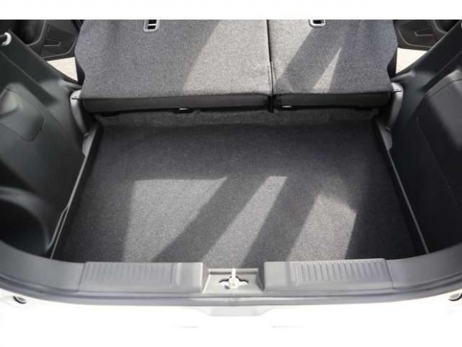 スイフト1.2 XG 4WD　純正7インチワイドナビ　LEDヘッドライト　シートヒーター　ブラインドスポットモニター 1200