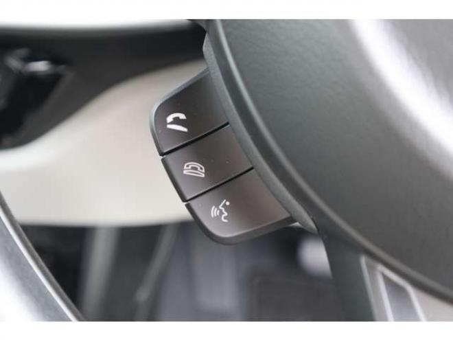 スイフト1.2 XG 4WD　純正7インチワイドナビ　LEDヘッドライト　シートヒーター　ブラインドスポットモニター 1200