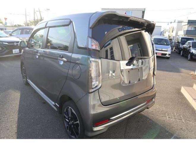 N-WGNカスタムG ターボパッケージ 4WD　純正ワンセグナビ　バックカメラ　ETC　オートライト　HIDヘッドライト　パドルシフト　シートヒーター 660