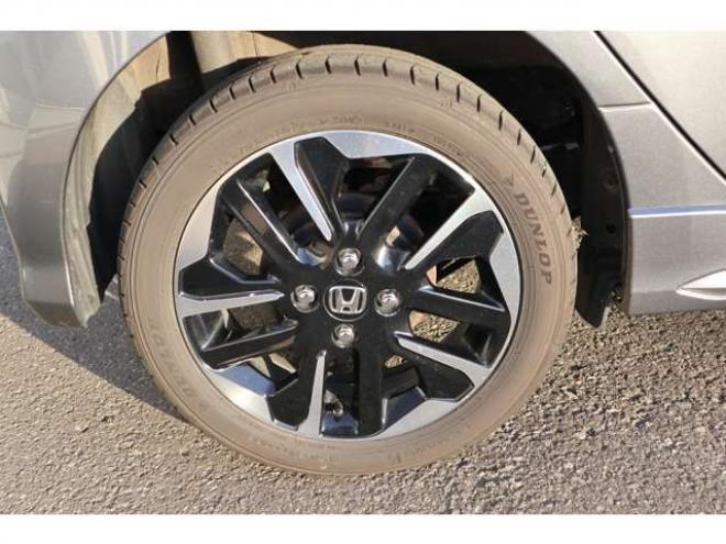 N-WGNカスタムG ターボパッケージ 4WD　純正ワンセグナビ　バックカメラ　ETC　オートライト　HIDヘッドライト　パドルシフト　シートヒーター 660