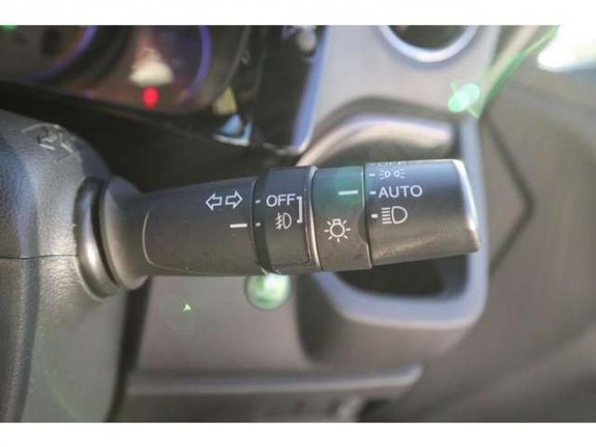 N-WGNカスタムG ターボパッケージ 4WD　純正ワンセグナビ　バックカメラ　ETC　オートライト　HIDヘッドライト　パドルシフト　シートヒーター 660