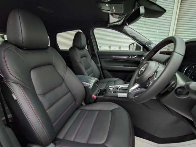 CX-52.2 XD スポーツ アピアランス ディーゼルターボ 4WD　登録済み未使用車/後期型/本革/コネクティッドカー/BOSEサウンド/シートクーラー/全方位カメラ/パーキングセンサー/10.25インチモニター/メモリー電動シート/電動リアゲート/シートヒーター/19AW 登録済未使用車 2200