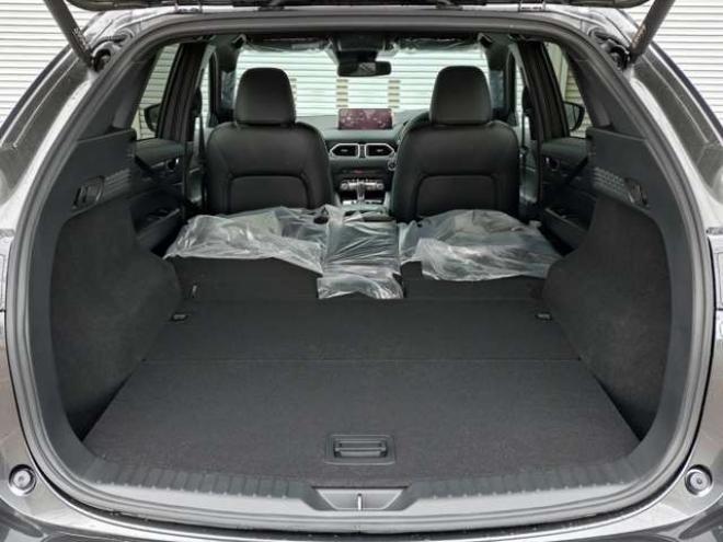 CX-52.2 XD スポーツ アピアランス ディーゼルターボ 4WD　登録済み未使用車/後期型/本革/コネクティッドカー/BOSEサウンド/シートクーラー/全方位カメラ/パーキングセンサー/10.25インチモニター/メモリー電動シート/電動リアゲート/シートヒーター/19AW 登録済未使用車 2200