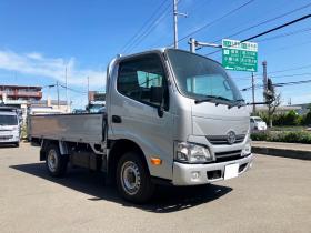 ダイナ　中古　シングルジャストロー4WD　平ボディ