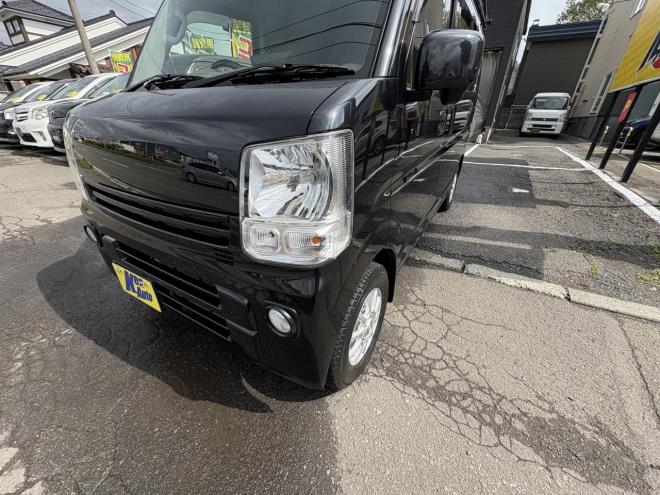 NV100クリッパーNV100クリッハ゜ー 4WD GX TURBO  high roof本州仕入　TURBO　寒冷地仕様　ブレーキアシスト　VSC　デスプレイオーディオ　ルーフキャリア　フォグランプ　アルミホイル　キーレス　ETC レザー調シートカバー　エンジンオイル交換　ATF交換　 4WD 660 ５Dr