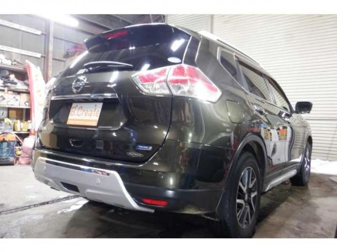エクストレイル2.0 20X エクストリーマーX エマージェンシーブレーキ パッケージ 2列車 4WD　ナビ・B/T・SR・TV・全方位カメラ・ETC・本州仕入・修復歴無・USB・パワーバックドア・ブラインドスポット・サンルーフ・LEDヘッドライト 2000