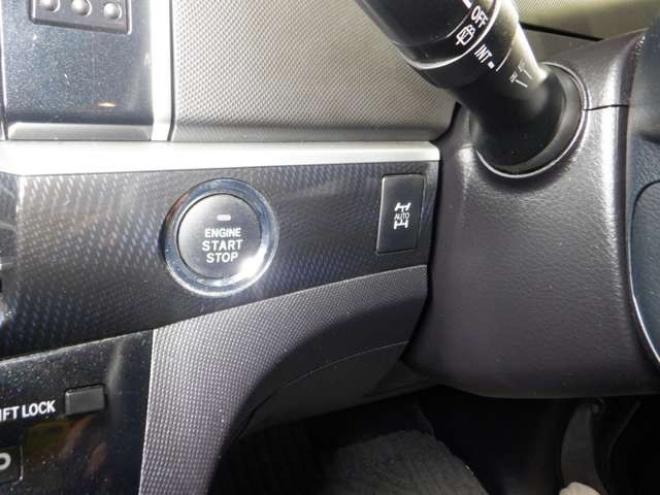 エスティマ3.5 アエラス 4WD　メーカーナビ・TV・B/T・Bカメラ・両側電動・電動リアゲート・社外エンスタ・クルコン・スマートキー・プッシュスタート・ワイパーデアイサー・リアヒーター・ビルトインETC・クリアランスソナー・寒冷地仕様 3500
