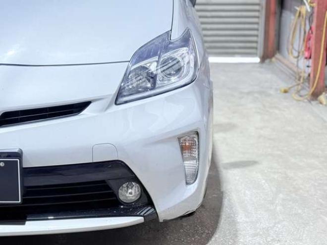 プリウス1.8 S　下廻防錆4WDナビBカメETC 1800