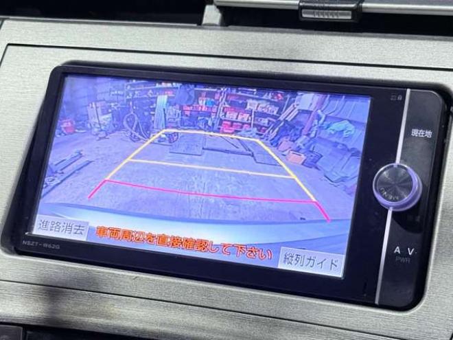 プリウス1.8 S　下廻防錆4WDナビBカメETC 1800