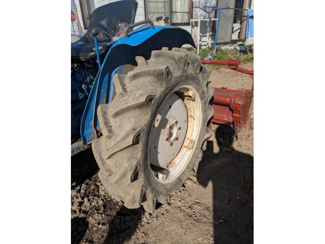 トラクター三菱　D2300　２３馬力　2WD　2.200H