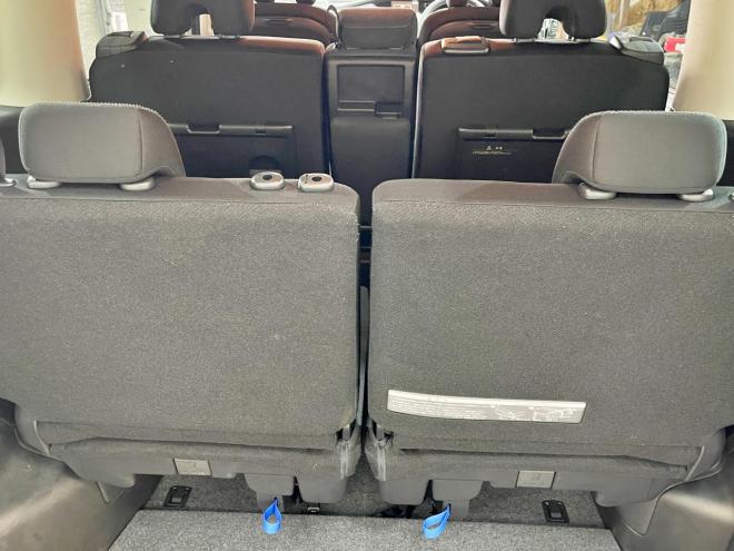 セレナ2.0X 4WD 5年保証 スマキー 両側パワスラ ナビTV Bカメ 後席モニタ 寒冷地仕様 禁煙 車検整備2年付