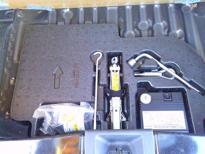 マーチG FOUR4WD 4WD 1200 5Dr