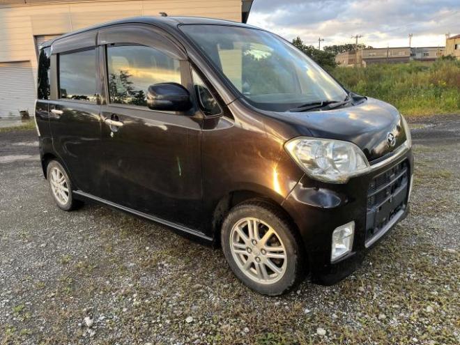 タントエグゼカスタムS 4WD 660 5Dr