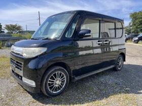 タント　カスタムX 4WD 660 5Dr