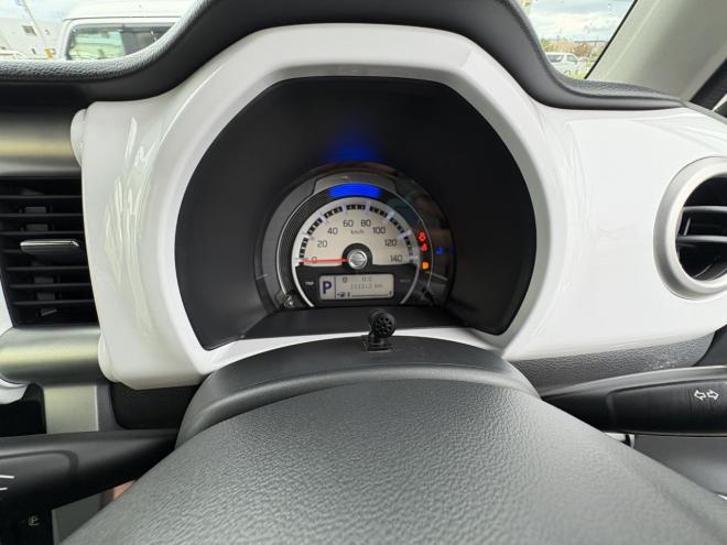 ハスラーHUSTLER  4WD　Ｇ HID TURBO　S-エナチャージです。　TURBOです。　寒冷地仕様　HIDバージョン　純正エアンスタ　レーザーブレーキ　ＶＳＣ　AUTOライトAC シートヒーター　スマートキーBluetoothフルセグナビ　フロントブレーキローター交換エンジンオイル交換CVTオイル交換 4WD 660 5Dr