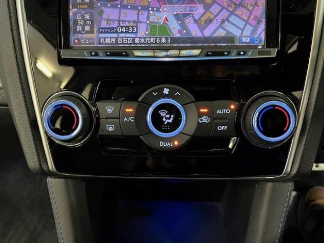 レヴォーグ２．０ＧＴ－Ｓアイサイト　スバルＤＩＴツインカムターボ　本州仕入　寒冷地仕様　禁煙車　ＳＴｉフロントスポイラー　衝突軽減システム　車線逸脱警報　レーダークルーズコントロール　純正１８インチＡＷ　社外１７ＡＷ＋スタッドレスタイヤ付　カロッツェリアナビ（フルセグ地デジ　ＤＶＤ再生　Ｂｌｕｅｔｏｏｔｈ）＋バックカメラ　ＬＥＤヘッドライト　純正ブラックレザーシート　オプション５連デイライト　両席シートヒーター　両席パワーシート　アイドリングストップ　パドルシフト　ＥＴＣ 4WD 2000 5Dr