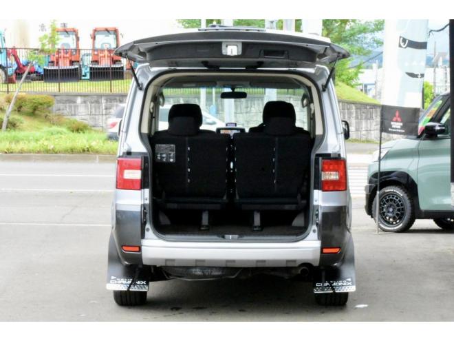 デリカD:5　4WD　新車外し専用ホイール／タイヤ　新品フロントガード　両側パワースライドドア　社外エンジンスターター