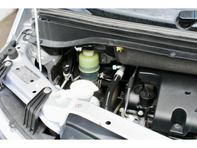 デリカD:5　4WD　新車外し専用ホイール／タイヤ　新品フロントガード　両側パワースライドドア　社外エンジンスターター