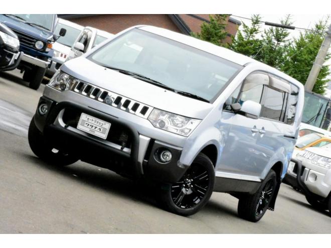 デリカD:5　4WD　新車外し専用ホイール／タイヤ　新品フロントガード　両側パワースライドドア　社外エンジンスターター