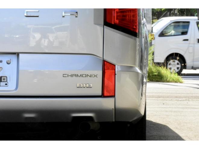 デリカD:5　4WD　本州仕入　Chamonix仕様　JAOSハンドルプロテクター　新車外しタイヤ／ホイール　両側電動スライドドア　社外ナビ／バックカメラ