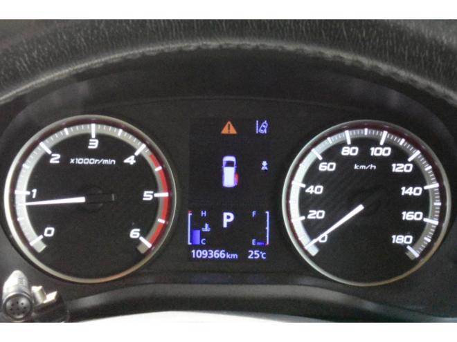 デリカD:5　4WD　本州仕入　Chamonix仕様　JAOSハンドルプロテクター　新車外しタイヤ／ホイール　両側電動スライドドア　社外ナビ／バックカメラ