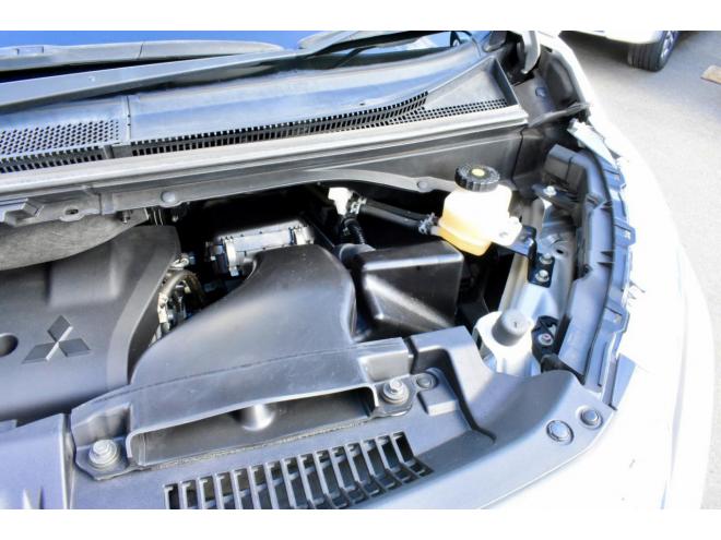 デリカD:5　4WD　本州仕入　Chamonix仕様　JAOSハンドルプロテクター　新車外しタイヤ／ホイール　両側電動スライドドア　社外ナビ／バックカメラ
