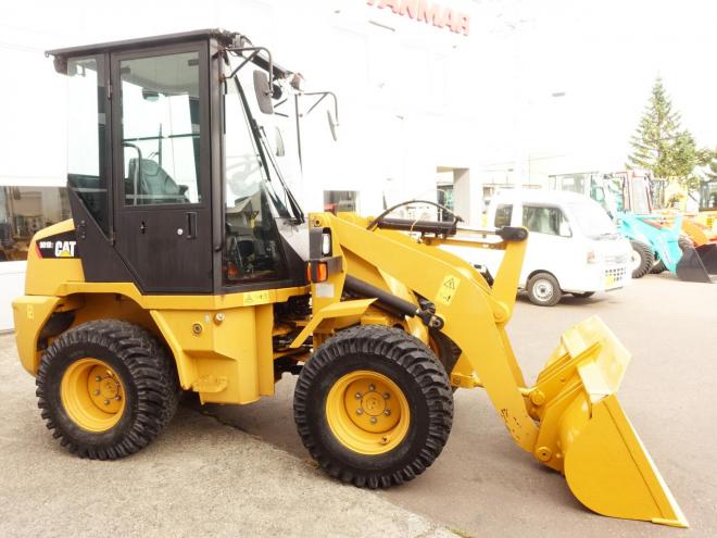 ホイールローダCAT 901B2  バケット容量0.4m3