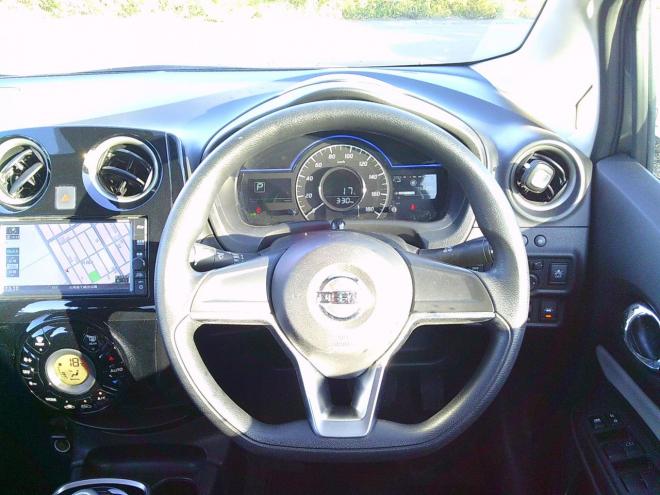 ノートe-パワーXFOUR 4WD 1200 5Dr