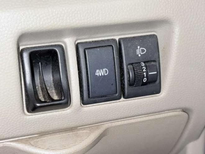 エブリィPA ハイルーフ 4WD　下廻防錆CDオーディオETC 660