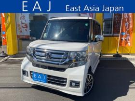 N-BOX　カスタムG ターボSSパッケージ 4WD　1年走行距離無制限保証/両側パワースライドドア/Bluetooth/ナビ・フルセグTV/バックカメラ/純正ビルトインETC/前席シートヒーター/ハーフレザーシート/クルコン/車検整備2年付/修復歴無し/特別仕様車SSパッケージ 660