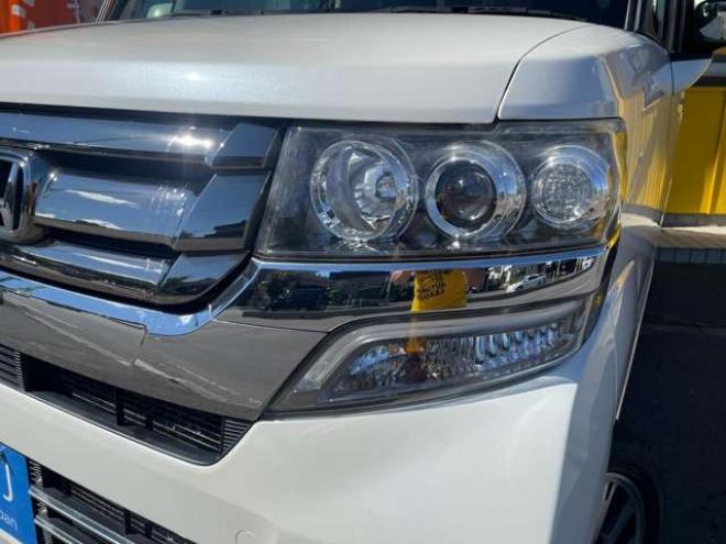 N-BOXカスタムG ターボSSパッケージ 4WD　1年走行距離無制限保証/両側パワースライドドア/Bluetooth/ナビ・フルセグTV/バックカメラ/純正ビルトインETC/前席シートヒーター/ハーフレザーシート/クルコン/車検整備2年付/修復歴無し/特別仕様車SSパッケージ 660
