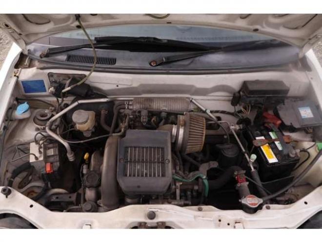 アルトワークス! RS/Z 4WD　検2年　MT　ターボ　自社　ローンカノウ 660
