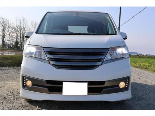 セレナ2.0 ライダー ブラックライン 4WD　検R8/2　自社　ローンカノウ　両電スラ 2000