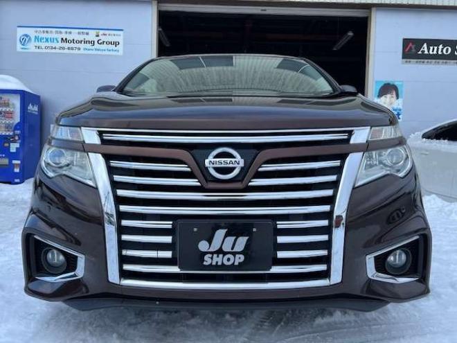 エルグランド2.5 250ハイウェイスター プレミアム 4WD 両側Pスラ・新規車検整備付・本州仕入車 2500