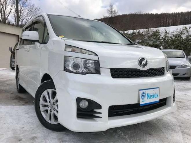 ヴォクシー2.0 ZS 4WD 寒冷地仕様 新規車検整備付 本州仕入車両 2000