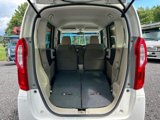 N-BOXＧ・Ｌホンダセンシング　ＥＴＣ　バックカメラ　両側スライド・片側電動　オートクルーズコントロール　レーンアシスト　衝突被害軽減システム　オートライト　スマートキー　電動格納ミラー　シートヒーター　ベンチシート　ＣＶＴ　ＥＳＣ 4WD 660 5Dr