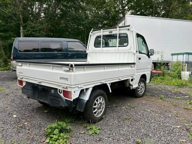 サンバートラック ＴＢ　４ＷＤ　ＭＴ　アルミホイール　運転席エアバッグ 4WD 660 2Dr