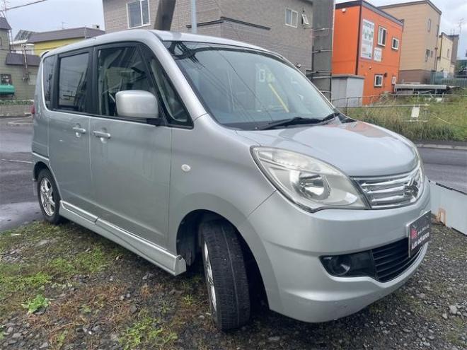 ソリオＸ　４ＷＤ　ナビ　ＴＶ　両側スライド・片側電動　スマートキー　シートヒーター　ＣＶＴ　アルミホイール　盗難防止システム　衝突安全ボディ　ＡＢＳ　エアコン　パワーステアリング　パワーウィンドウ 4WD 1200 5Dr