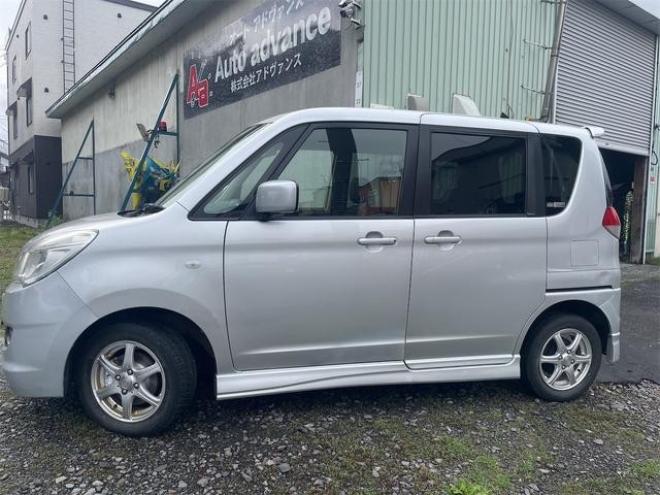 ソリオＸ　４ＷＤ　ナビ　ＴＶ　両側スライド・片側電動　スマートキー　シートヒーター　ＣＶＴ　アルミホイール　盗難防止システム　衝突安全ボディ　ＡＢＳ　エアコン　パワーステアリング　パワーウィンドウ 4WD 1200 5Dr