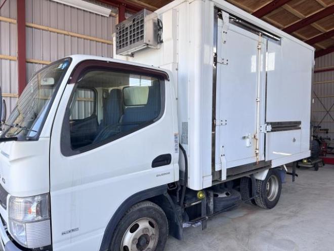 キャンター冷蔵・冷凍 3000 2Dr
