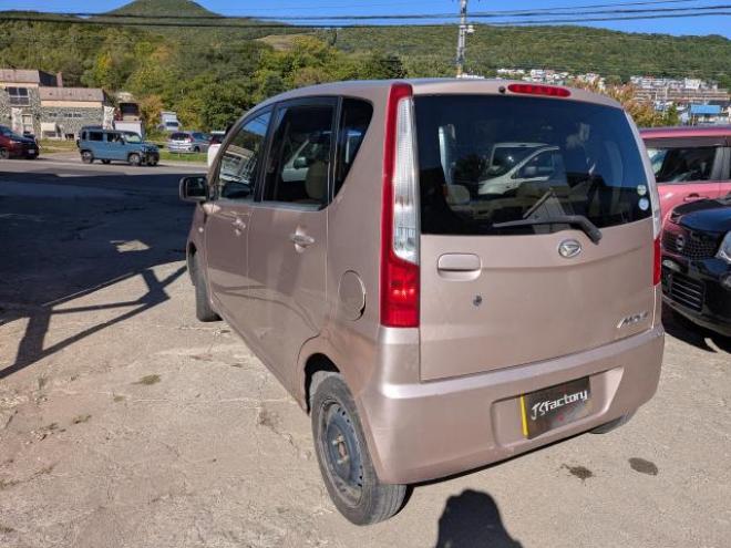 ムーヴ X  4WD 660 5Dr