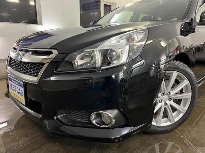 レガシィワゴン２．５ｉ　アイサイト　Ｓパッケージ　本州仕入　禁煙車　衝突軽減システム　純正１８インチＡＷ＋新品夏タイヤ　純正１７ＡＷ＋スタッドレスタイヤ付　ストラーダＨＤＤナビ（ＣＤ＆ＤＶＤ再生　フルセグ地デジ　Ｂｌｕｅｔｏｏｔｈ）＋バックカメラ　純正ブラックハーフレザーシート　クルーズコントロール　車線逸脱警報　アイドリングストップ　両席パワーシート　横滑り防止装置　ＰＵＳＨスタート　スマートキー　ＨＩＤヘッドライト　ＥＴＣ 4WD 2500 5Dr