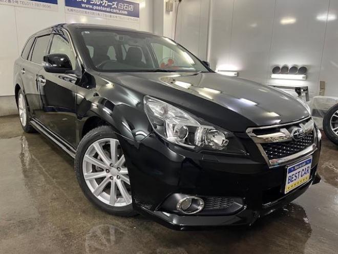 レガシィワゴン２．５ｉ　アイサイト　Ｓパッケージ　本州仕入　禁煙車　衝突軽減システム　純正１８インチＡＷ＋新品夏タイヤ　純正１７ＡＷ＋スタッドレスタイヤ付　ストラーダＨＤＤナビ（ＣＤ＆ＤＶＤ再生　フルセグ地デジ　Ｂｌｕｅｔｏｏｔｈ）＋バックカメラ　純正ブラックハーフレザーシート　クルーズコントロール　車線逸脱警報　アイドリングストップ　両席パワーシート　横滑り防止装置　ＰＵＳＨスタート　スマートキー　ＨＩＤヘッドライト　ＥＴＣ 4WD 2500 5Dr