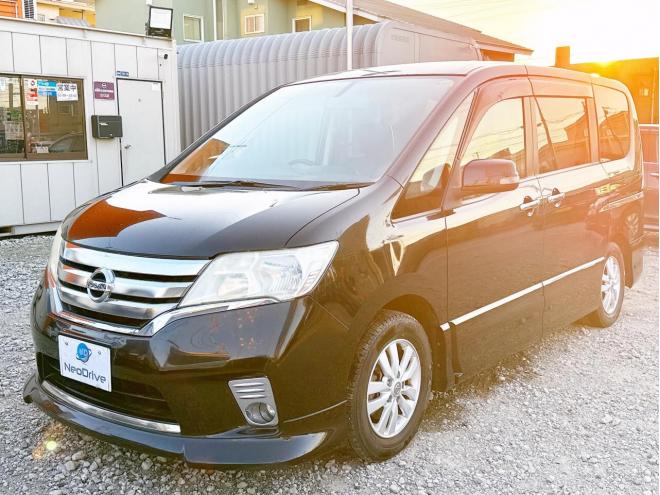 セレナ2.0ハイウェイスターJパッケージ 4WD　ローンが不安な方＜優遇ローン＞1年保証　寒冷地仕様　両側パワースライド